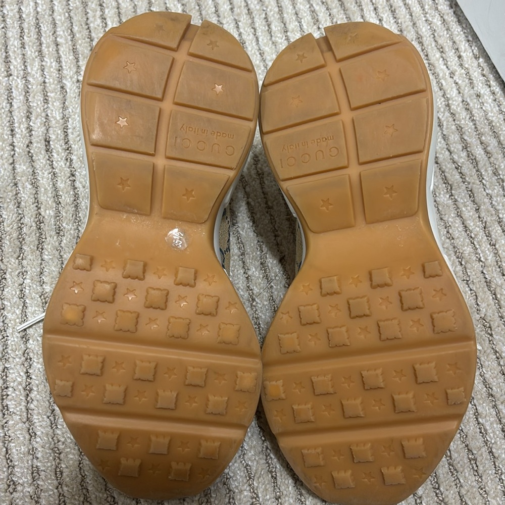 Gucci Multicolor Sneakers - Picture 4 of 4
